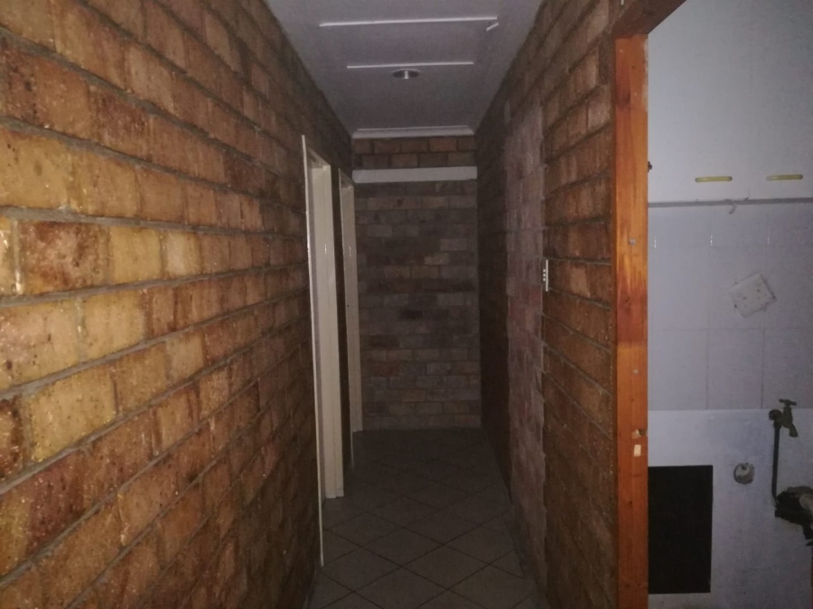 6 Bedroom Property for Sale in Bethelsdorp Eastern Cape